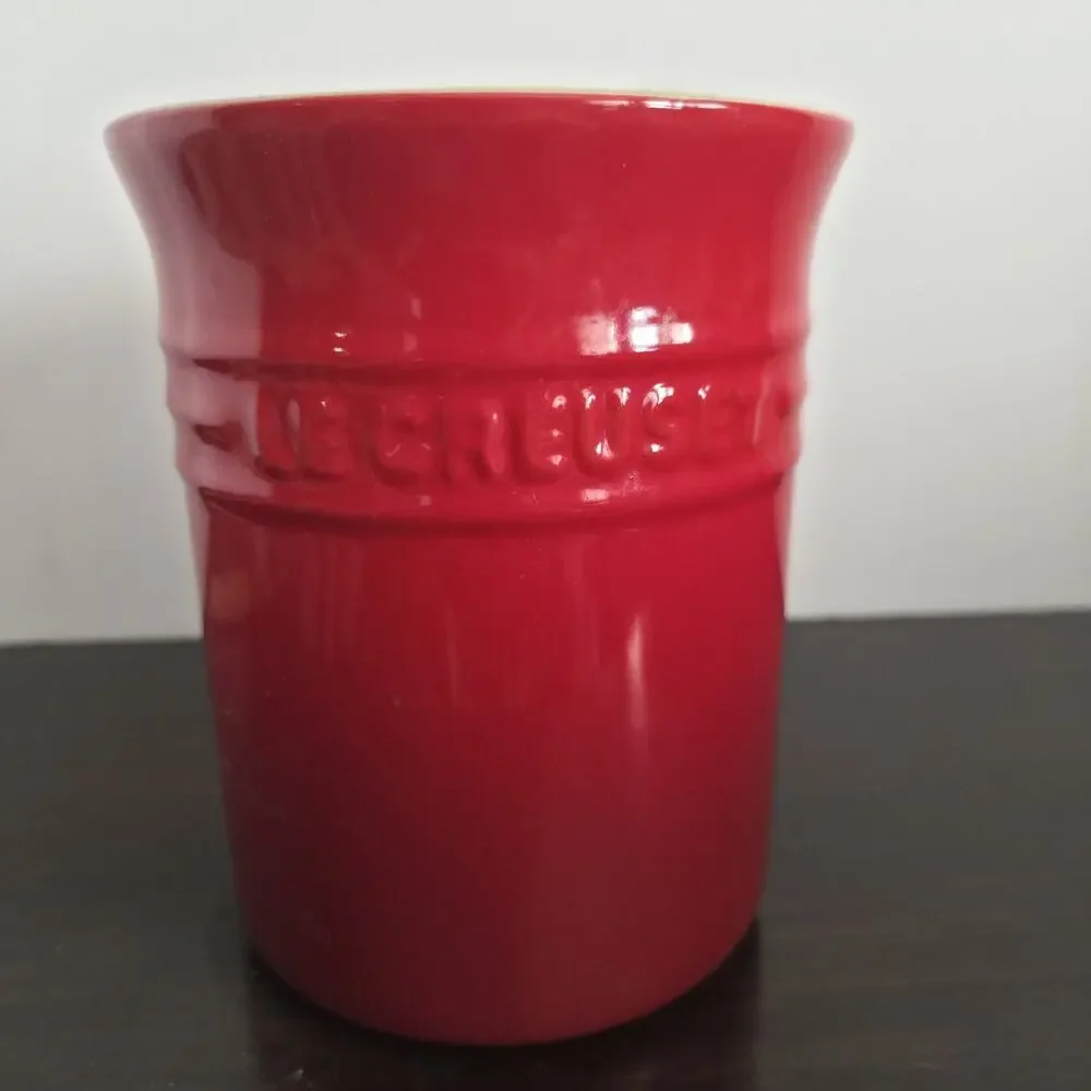 Le Creuset Stonewear Large Utensil Crock Red 6x5 Inch